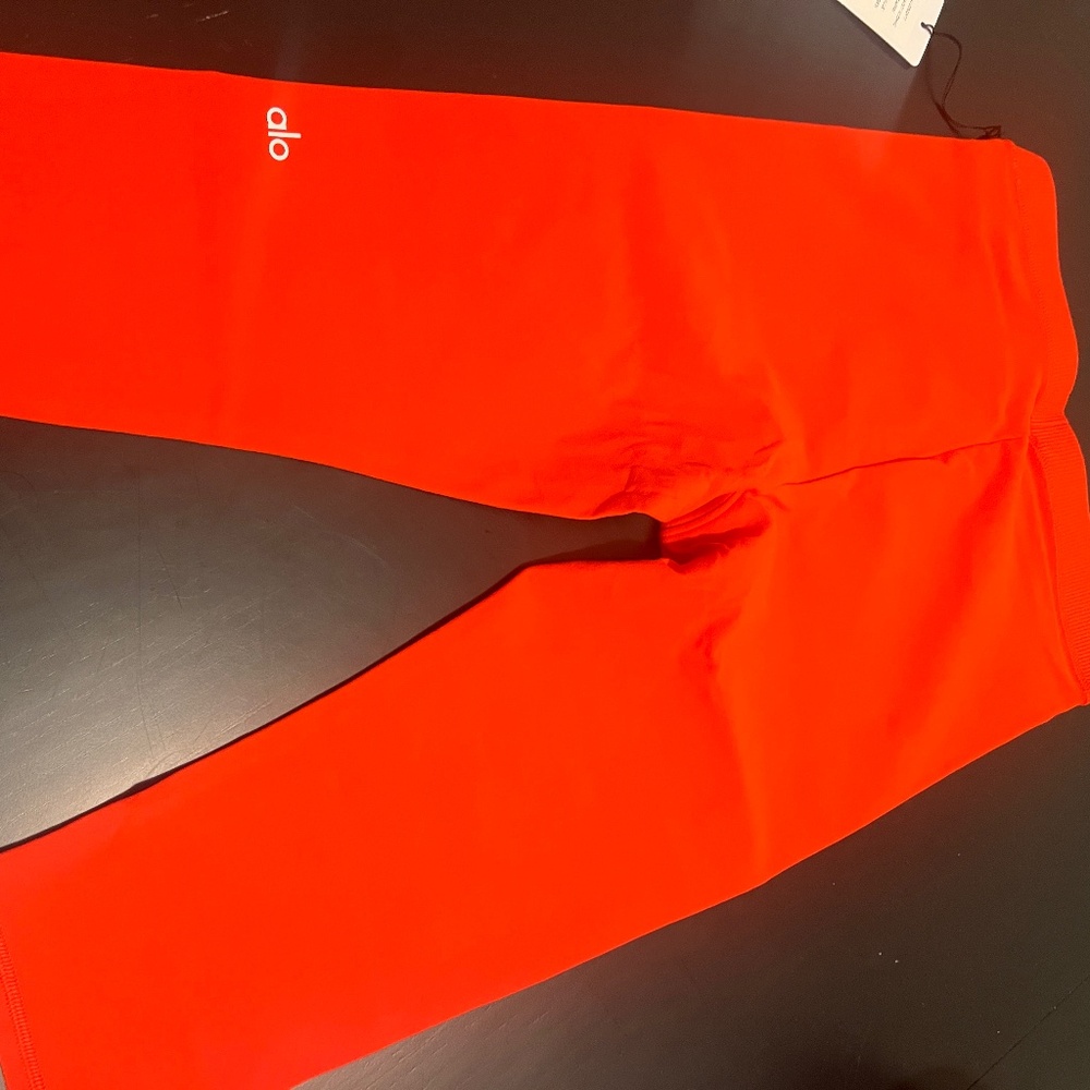 Alo cropped capris